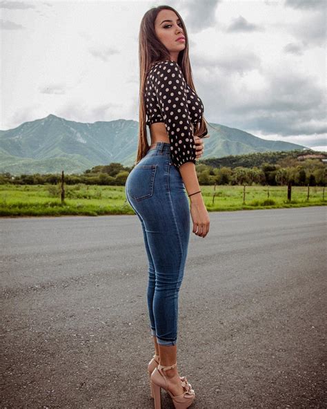 Alejandra Trevino Bio Age Height Fitness Models Biography