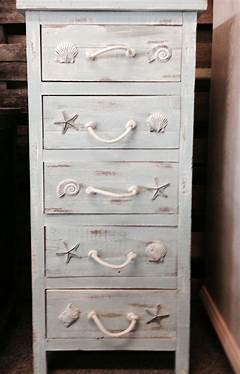 Coastal Chic Bring The Beach Home With Craigslist Tampa S Nautical Themed Furniture
