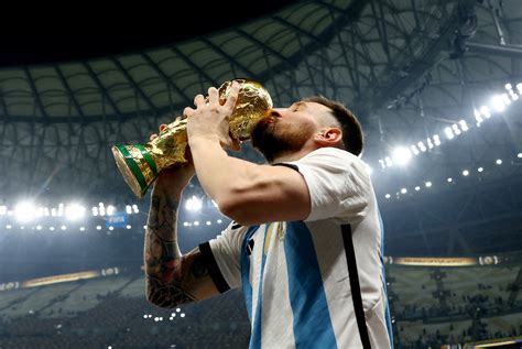 Magical Messi Hoists World Cup After Final For The Ages Reuters
