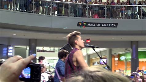 The Vamps Somebody To You At Mall Of America 81214 Youtube