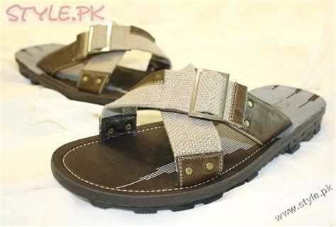 Good slipon is ultraflexible and cushioned,. Fashion Of Casual Sandals and Slippers For Men in Pakistan