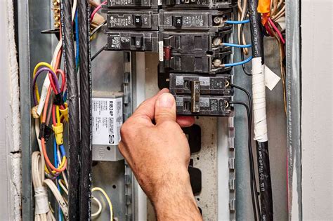 How To Install A 240 Volt Circuit Breaker