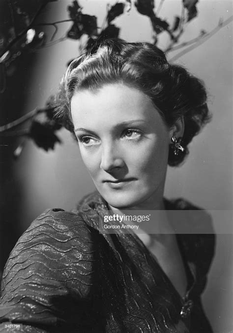 British Actress Rachel Kempson Wife Of Michael Redgrave And Mother