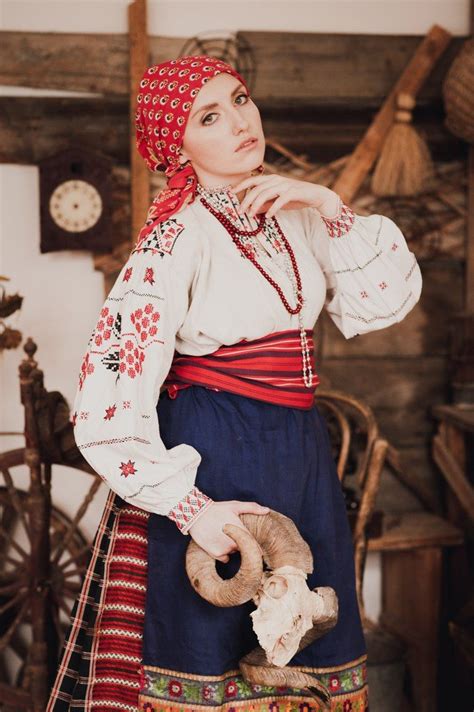 Картинки Женщины В Русском Народном Костюме — Картинки фотографии