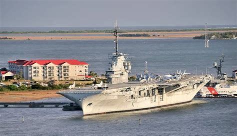 Best Uss Yorktown Stock Photos Pictures And Royalty Free Images Istock