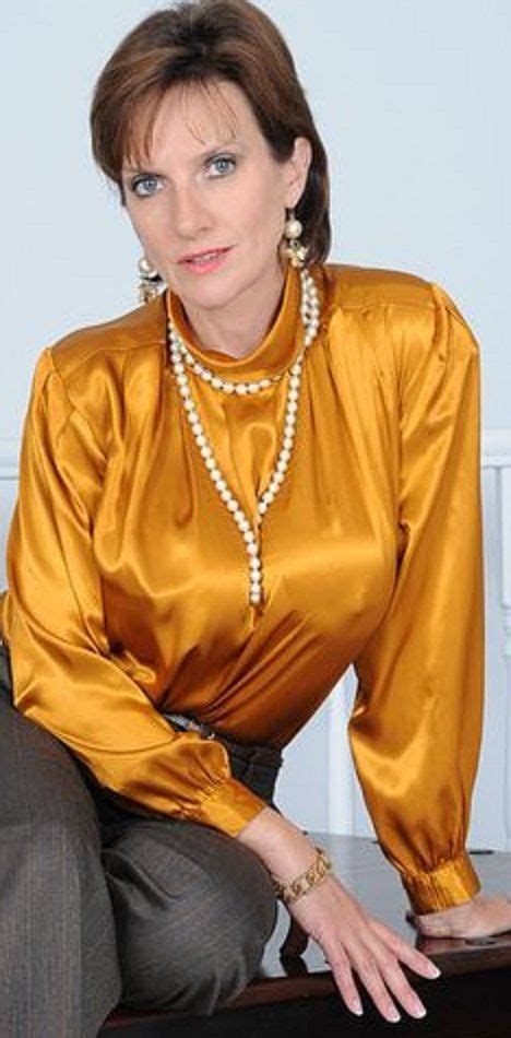 Pin By Trine On Yellow Satin Business Women Fashion Beautiful