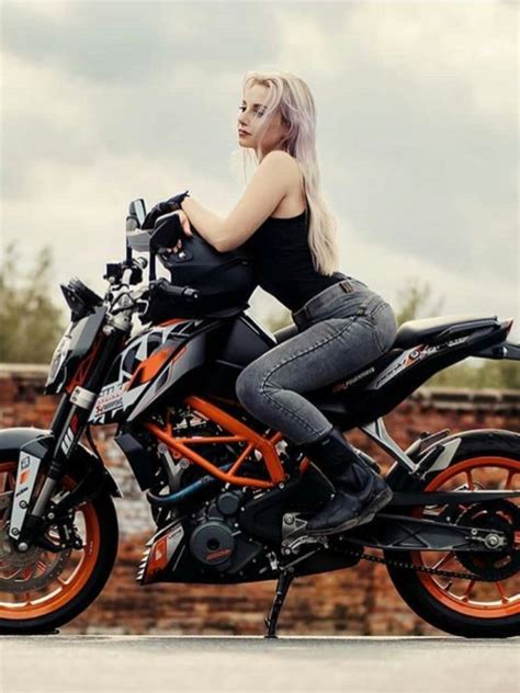 pin by busraguuul atayyy on millionaires rides motorcycle girl girls on bike motorbike girl