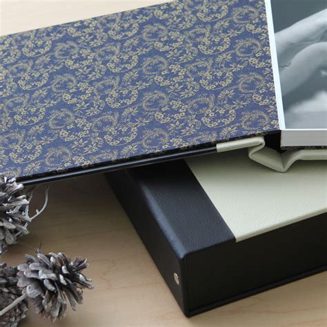 Use these wedding photography ideas to make your wedding photo album stand out. Modern Album Designs - Custom Wedding Album Designs ...