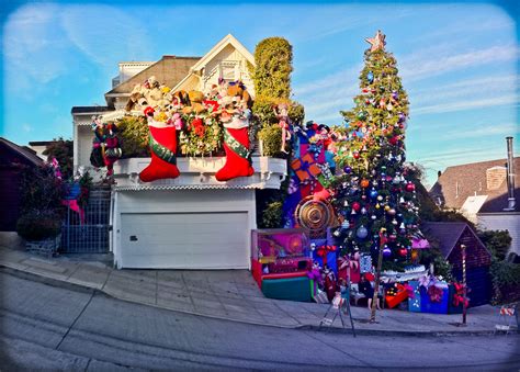 Can they clean up the mess before rick and ginger come home? Tom and Jerry Christmas Tree House | 3650 21st St (between ...