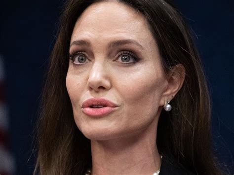 Angelina Jolie Reaches Yemen Naseeruddin Shah Suffers From