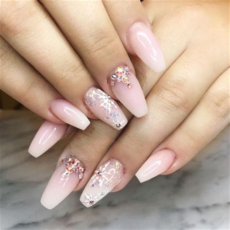 20 French Fade With Nude And White Ombre Acrylic Nails