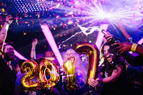 We don't find it a coincidence that new year's eve falls on thursday so we will be featuring our 5 course teppanyaki experience complete with saki, and orange mango sorbet for dessert. Start 2017 at one of 28 Baton Rouge New Year's Eve parties ...