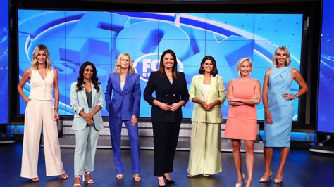 Fox Sports Presenters Yvonne Sampson Isa Guha Reveal Sexist Question All Female Journos Asked