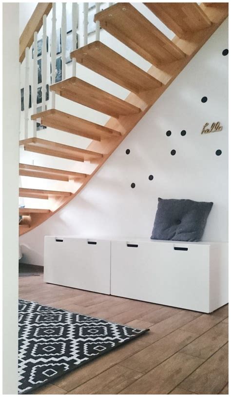 Mai 1986) fünf sechzehnjährige finden sich plötzlich an einem ort wieder, wo es nur treppen gibt, die ins nichts zu führen scheinen. Treppenschränke - Bäthe Treppen Gmbh von Schuhschrank ...