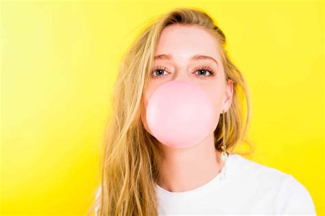 Is Chewing Gum Good For Your Teeth 4 Things You Need To Know