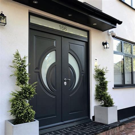 Modern Front Double Door In Ral7016 Anthracite Grey With Frosted