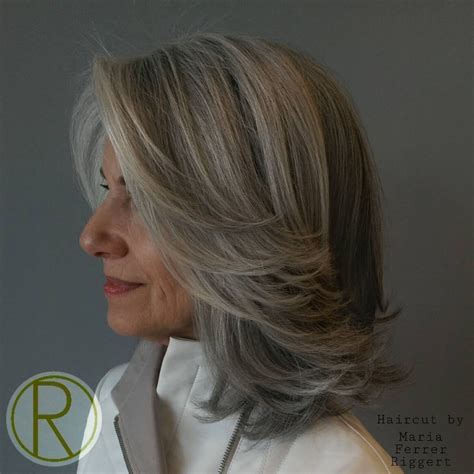 50 Gorgeous Gray Bob With Swoopy Layers Short White Hair Long Gray