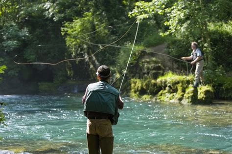 Stage de pêche à la mouche dans le Jura et le Doubs