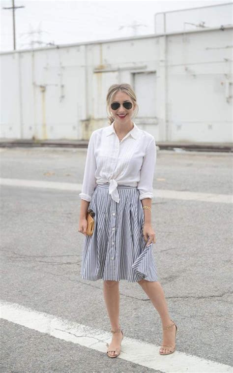 How To Wear The Front Button Skirt Ideias Fashion Moda Modesta Looks