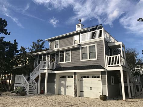 Long beach is loved for its beaches, bars, and restaurants, and has lots of places to visit including long beach, holocaust memorial, and lido west beach. LBI Beach-side Cove in Ship Bottom - Ship Bottom