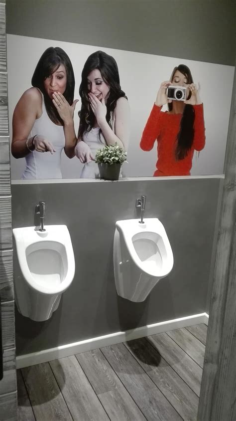 These Girls In The Restroom Are Laughing At Me Ifttt2s5cfw4 Really Funny Pictures