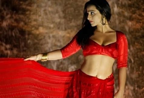 Entertainment News Bollywood Actresses Who Rocked The Screen Wearing A Sexy Saree Dgtl