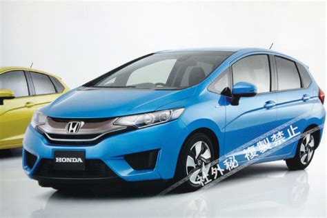 Memiliki spesifikasi , fitur, warna dan kelengkapan yang lebh fresh. 2014 Honda Jazz Interior Images Disclosed | New Honda Model