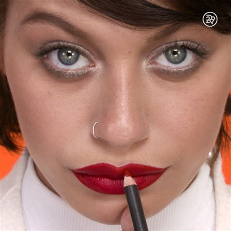 A Classic Red Lip Never Gets Old Video Beauty Makeup Hair Makeup