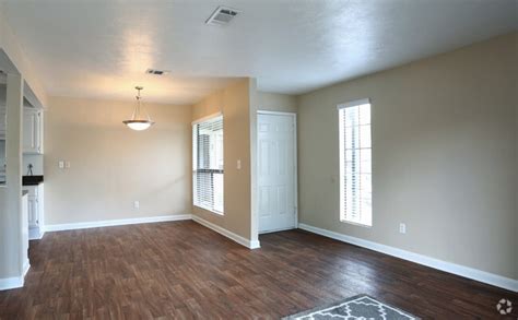 Find one bedroom apartments for rent in huntsville, texas. Cornerstone Apartments For Rent in Huntsville, TX ...