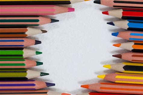 Premium Photo Colored Pencils Arranged In A Circle