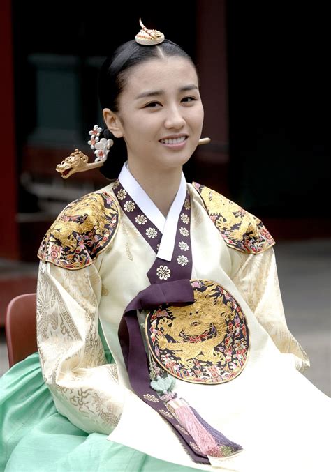 Korean Drama Dong Yi Queen Inhyeon Park Ha Sun