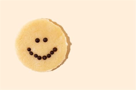Premium Photo Smiley Face Chocolate Chip Cookie Dough