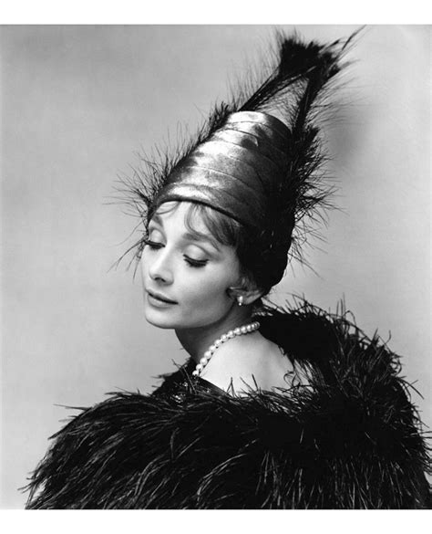 Audrey Hepburn 1963 © Pleasurephoto
