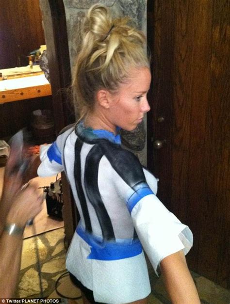 Kendra Wilkinson Revisits Her Playbabe Days As She Goes Topless And Airbrushed For Halloween