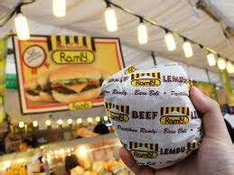 Disebabkan kehidupan yang susah di kampung, dato' haji ramly telah dibawa. Of Self and Crazy Life: Ramly Burger, THE MALAYSIAN BURGER