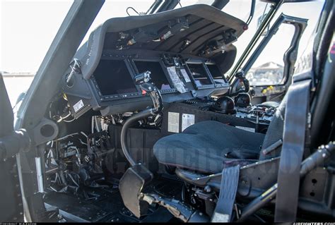 Usa Navy Sikorsky Mh 60r Strikehawk S 70b Cockpit