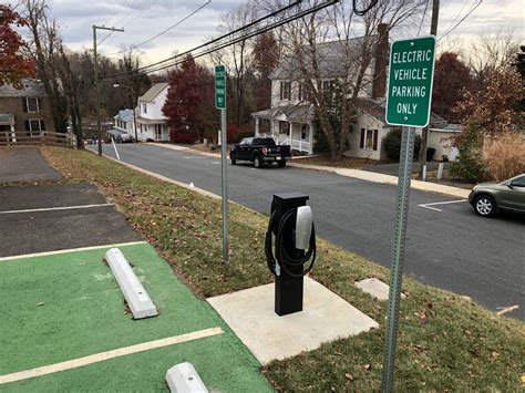Historic Warrenton Seeks To Charge Electric Vehicles Tourism Wtop News