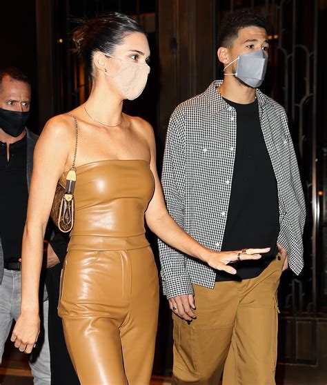 Kendall Jenner Devin Booker Hold Hands During Nyc Date Pics