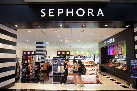 Sephora To Open 100 Stores In 2020 In Bid To Grow Outside Of The Mall
