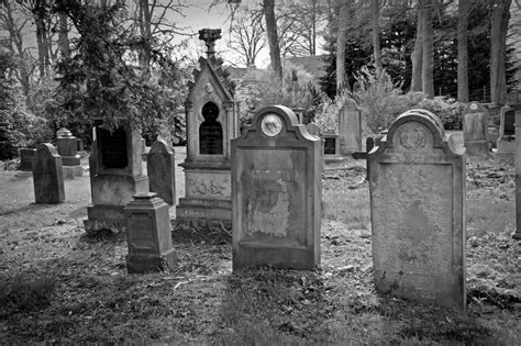 Heres How To Find A Grave For Your Ancestor Online