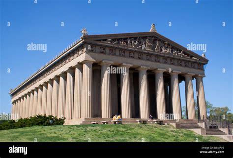 Replica Of The Parthenon In Nashville Tennessee Stock Photo Alamy