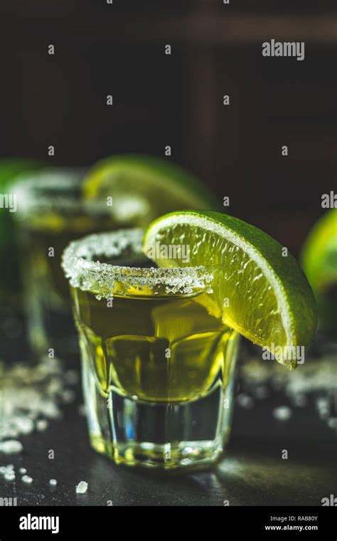 Bar De Tequila Fotos E Imágenes De Stock Alamy