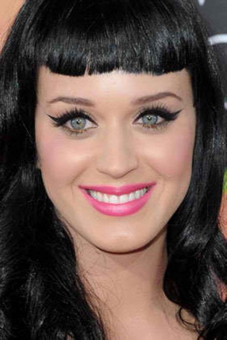 Pop Singer Katy Perry Eye Makeup Styles Shadows Liners Mascara