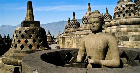 Obyek Wisata Terkenal Candi Borobudur Magelang Jawa Tengah Wisata Indonesia Dan Dunia