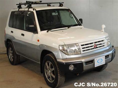 1998 Mitsubishi Pajero Io White For Sale Stock No 26720 Japanese