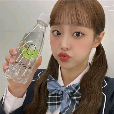 Chuu Loona Icon Pfp Kpop South Korean Girls Korean Girl Groups