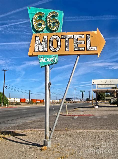 Vintage Desert Motel Sign Painting By Gregory Dyer Pixels