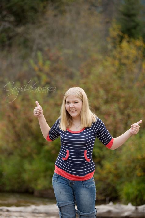 Outdoor Senior Pic Ideas010 Crystal Madsen Photography