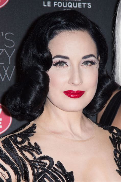 Cleavage Pics Of Dita Von Teese The Fappening 2014 2020