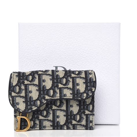 The dior oblique wallet & card holder are sophisticated pieces that will house all the essentials. CHRISTIAN DIOR Oblique Saddle Card Holder Blue 326919